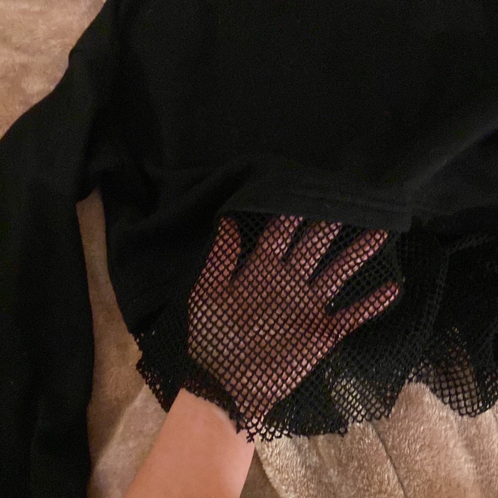 NWT Rocawear Sweater with Mesh Bottom - Picture 7 of 7